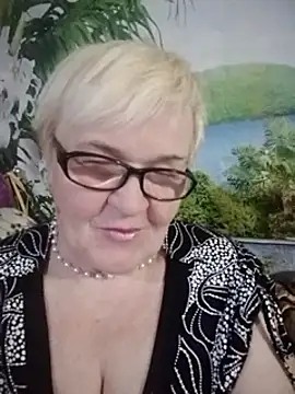 Snapshot of VioletSweet566 chatting on 12, 12, 2024 VioletSweet566 online show from 12, 12, 2024