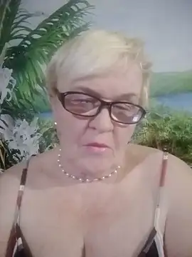 Snapshot of VioletSweet566 chatting on 15, 12, 2024 VioletSweet566 online show from 15, 12, 2024