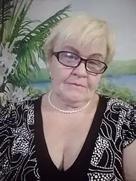 Snapshot of VioletSweet566 chatting on 24, 1, 2025 VioletSweet566 online show from 24, 1, 2025