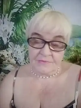 Snapshot of VioletSweet566 chatting on 1, 2, 2025 VioletSweet566 online show from 1, 2, 2025