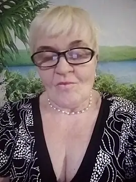 Snapshot of VioletSweet566 chatting on 5, 2, 2025 VioletSweet566 online show from 5, 2, 2025
