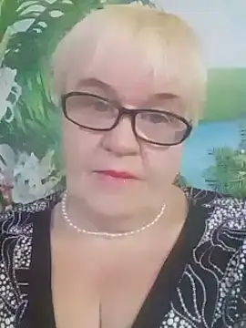 Snapshot of VioletSweet566 chatting on 9, 2, 2025 VioletSweet566 online show from 9, 2, 2025