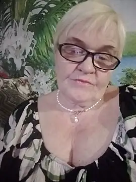 Snapshot of VioletSweet566 chatting on 15, 2, 2025 VioletSweet566 online show from 15, 2, 2025