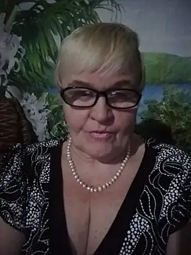 Snapshot of VioletSweet566 chatting on 7, 3, 2025 VioletSweet566 online show from 7, 3, 2025