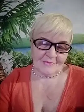 Snapshot of VioletSweet566 chatting on 9, 3, 2025 VioletSweet566 online show from 9, 3, 2025