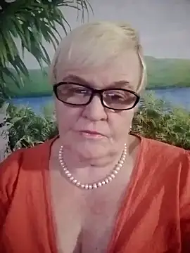 Snapshot of VioletSweet566 chatting on 9, 3, 2025 VioletSweet566 online show from 9, 3, 2025