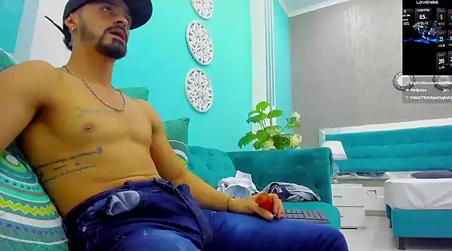 Snapshot of MAXIMUS_MASTE3 chatting on 29, 12, 2024 MAXIMUS MASTE3 online show from 29, 12, 2024