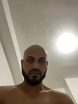 Snapshot of islandvybee55 chatting on 17, 1, 2025 islandvybee55 online show from 17, 1, 2025