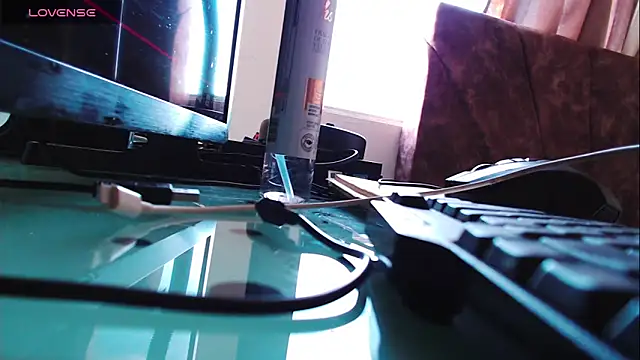 dark sailent online show from 23, 9, 2025