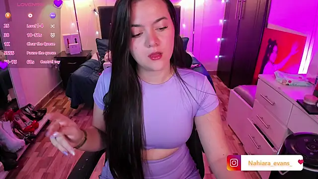 Snapshot of NahiaraEvans_ chatting on 18, 1, 2026 NahiaraEvans online show from 18, 1, 2026