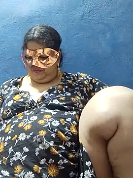 Snapshot of tamilthanushri chatting on 26, 2, 2025 tamilthanushri online show from 26, 2, 2025