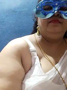 Snapshot of tamilthanushri chatting on 11, 3, 2025 tamilthanushri online show from 11, 3, 2025