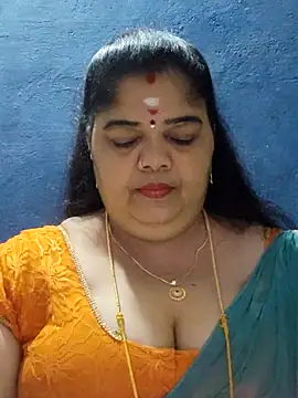 Snapshot of tamilthanushri chatting on 11, 9, 2025 tamilthanushri online show from 11, 9, 2025