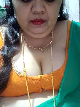 Snapshot of tamilthanushri chatting on 16, 10, 2025 tamilthanushri online show from 16, 10, 2025