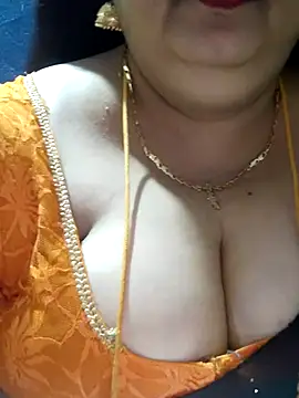 Snapshot of tamilthanushri chatting on 1, 11, 2025 tamilthanushri online show from 1, 11, 2025