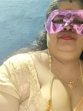 Snapshot of tamilthanushri chatting on 3, 12, 2025 tamilthanushri online show from 3, 12, 2025