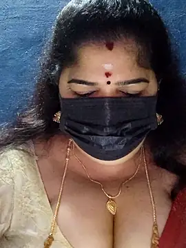 Snapshot of tamilthanushri chatting on 16, 12, 2025 tamilthanushri online show from 16, 12, 2025