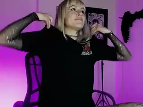 kim jeins11 online show from 5, 2, 2025