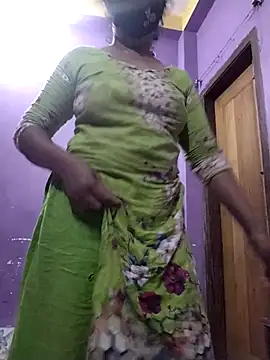 Snapshot of Koyel-Sen chatting on 4, 11, 2025 Koyel-Sen online show from 4, 11, 2025