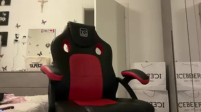 cicciolina online show from 15, 1, 2025