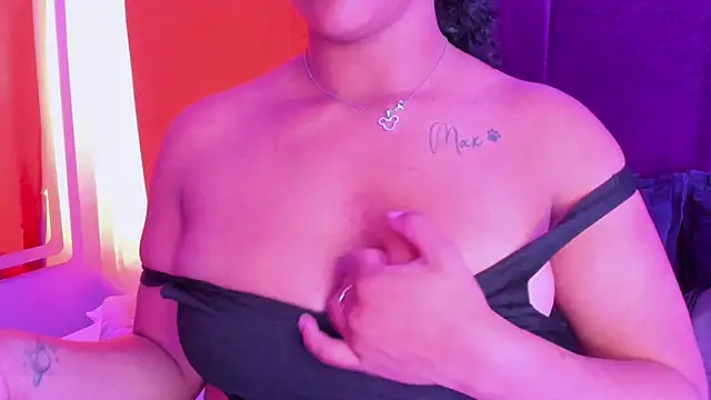 Sofi Fox  online show from 20, 5, 2026