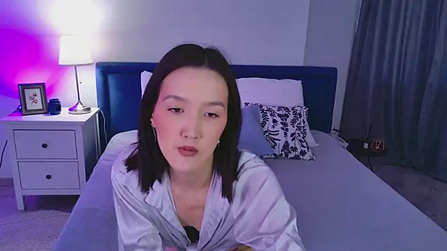 Snapshot of CarrieAmber chatting on 10, 4, 2026 CarrieAmber online show from 10, 4, 2026