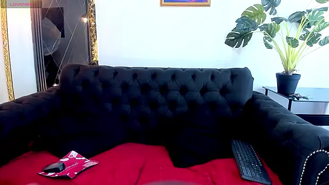 VickyJohnson1 online show from 28, 2, 2026