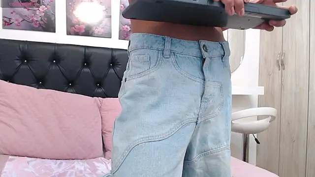 Snapshot of abigail_f00x chatting on 23, 3, 2026 abigail f00x online show from 23, 3, 2026