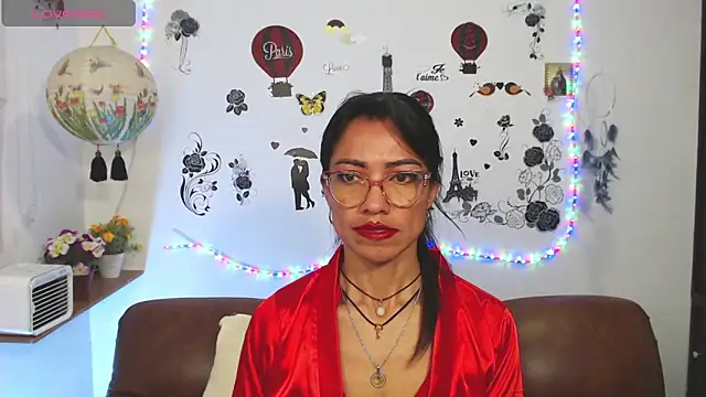 FernandaEloisa online show from 12, 1, 2025