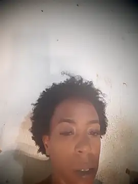 garota10 online show from 1, 11, 2025