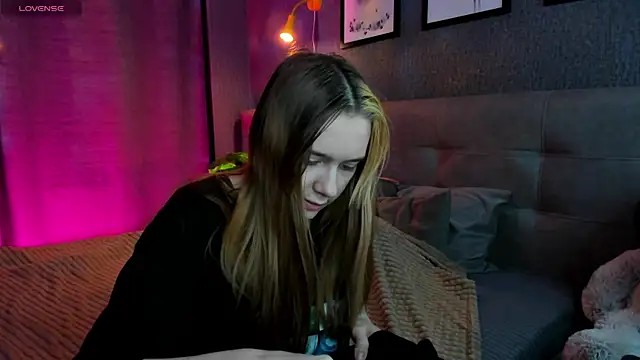 Lesi Moonie01 online show from 25, 10, 2025