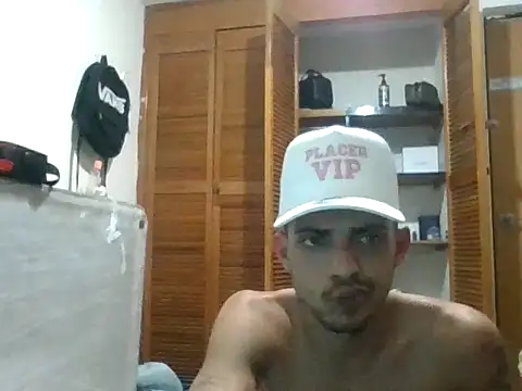 Snapshot of canochvz chatting on 11, 1, 2026 canochvz online show from 11, 1, 2026