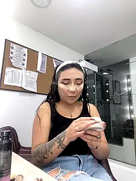 Megansttein  online show from 14, 12, 2025