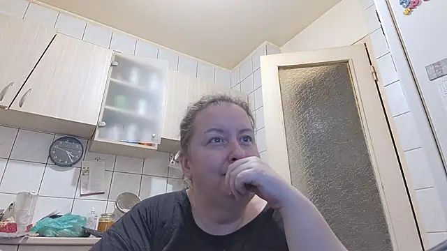 Snapshot of melissaBlessing chatting on 1, 2, 2025 melissaBlessing online show from 1, 2, 2025