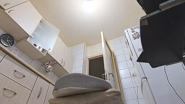 Snapshot of melissaBlessing chatting on 4, 2, 2025 melissaBlessing online show from 4, 2, 2025