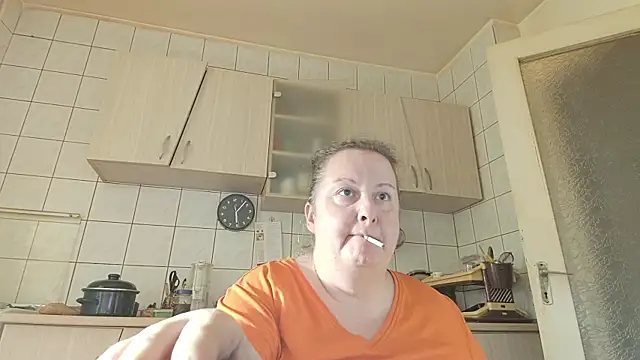 Snapshot of melissaBlessing chatting on 9, 2, 2025 melissaBlessing online show from 9, 2, 2025