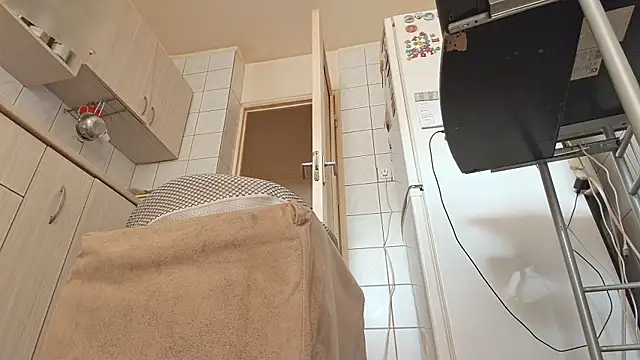 Snapshot of melissaBlessing chatting on 3, 3, 2025 melissaBlessing online show from 3, 3, 2025