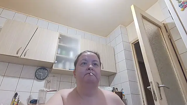 Snapshot of melissaBlessing chatting on 8, 3, 2025 melissaBlessing online show from 8, 3, 2025