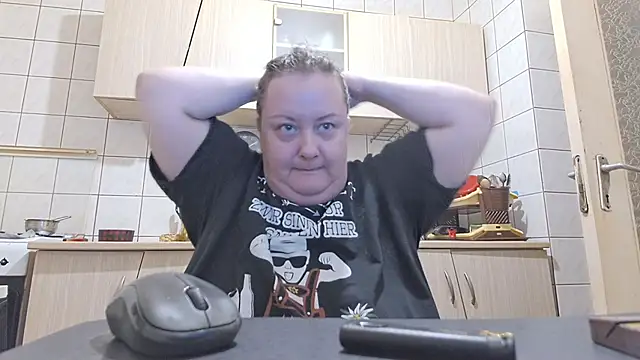 Snapshot of melissaBlessing chatting on 18, 3, 2025 melissaBlessing online show from 18, 3, 2025