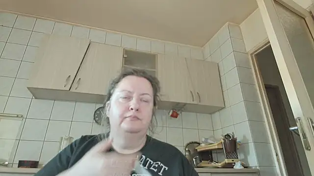 Snapshot of melissaBlessing chatting on 21, 3, 2025 melissaBlessing online show from 21, 3, 2025