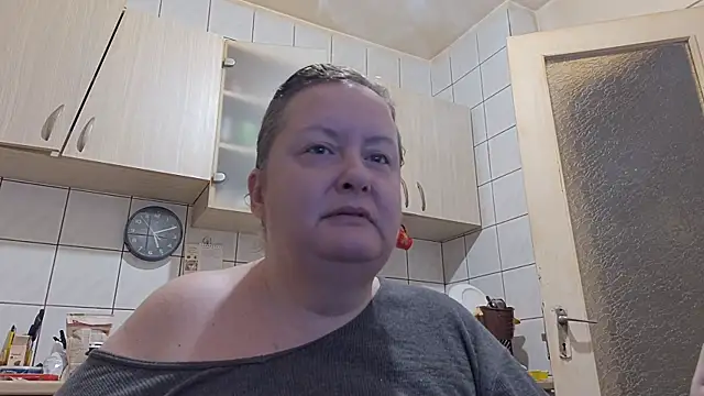 Snapshot of melissaBlessing chatting on 4, 10, 2025 melissaBlessing online show from 4, 10, 2025