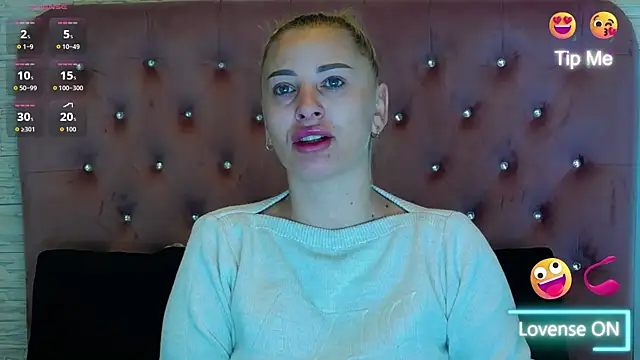 Snapshot of KikiSweet08 chatting on 2, 12, 2025 KikiSweet08 online show from 2, 12, 2025