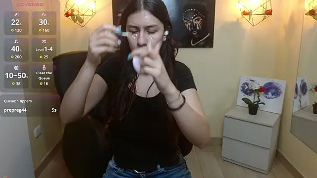 Lita Rogers online show from 13, 11, 2025