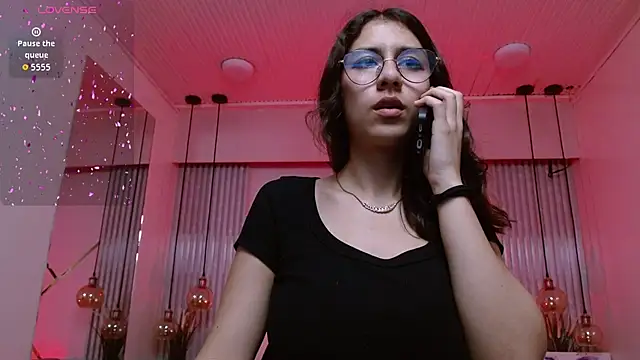 Lita Rogers online show from 15, 4, 2026