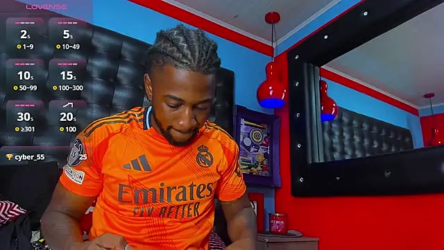 Snapshot of Drake_Nassir4 chatting on 13, 2, 2025 Drake Nassir4 online show from 13, 2, 2025