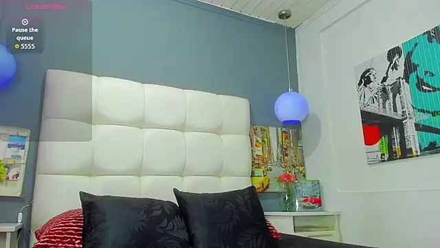 Snapshot of Drake_Nassir4 chatting on 24, 10, 2025 Drake Nassir4 online show from 24, 10, 2025