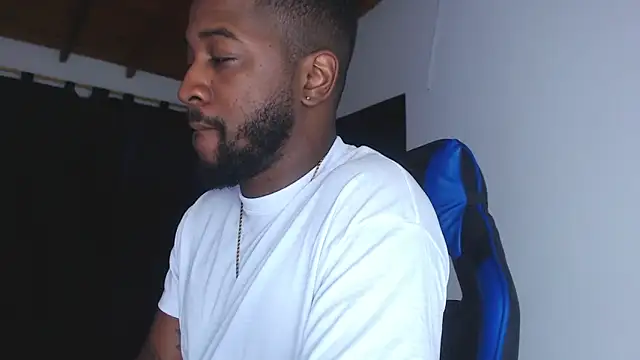 Snapshot of Drake_Nassir4 chatting on 17, 2, 2026 Drake Nassir4 online show from 17, 2, 2026