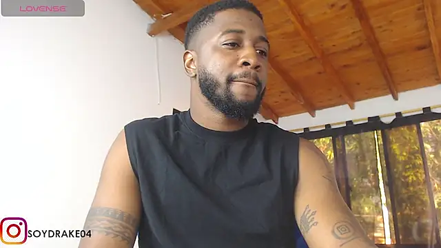 Snapshot of Drake_Nassir4 chatting on 4, 3, 2026 Drake Nassir4 online show from 4, 3, 2026