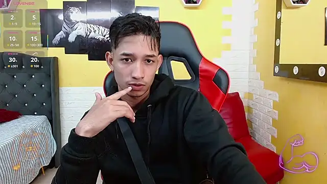 jose sexycumm online show from 22, 12, 2025