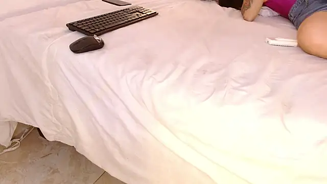 Snapshot of Kimandyuk chatting on 31, 1, 2025 Kimandyuk online show from 31, 1, 2025